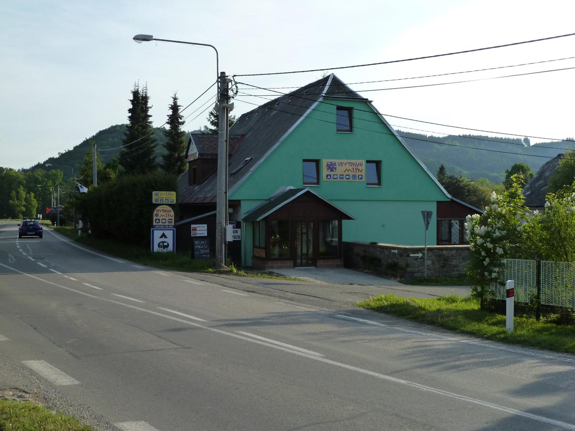 Ubytovani Mlyn Hotel Velké Losiny Exterior photo